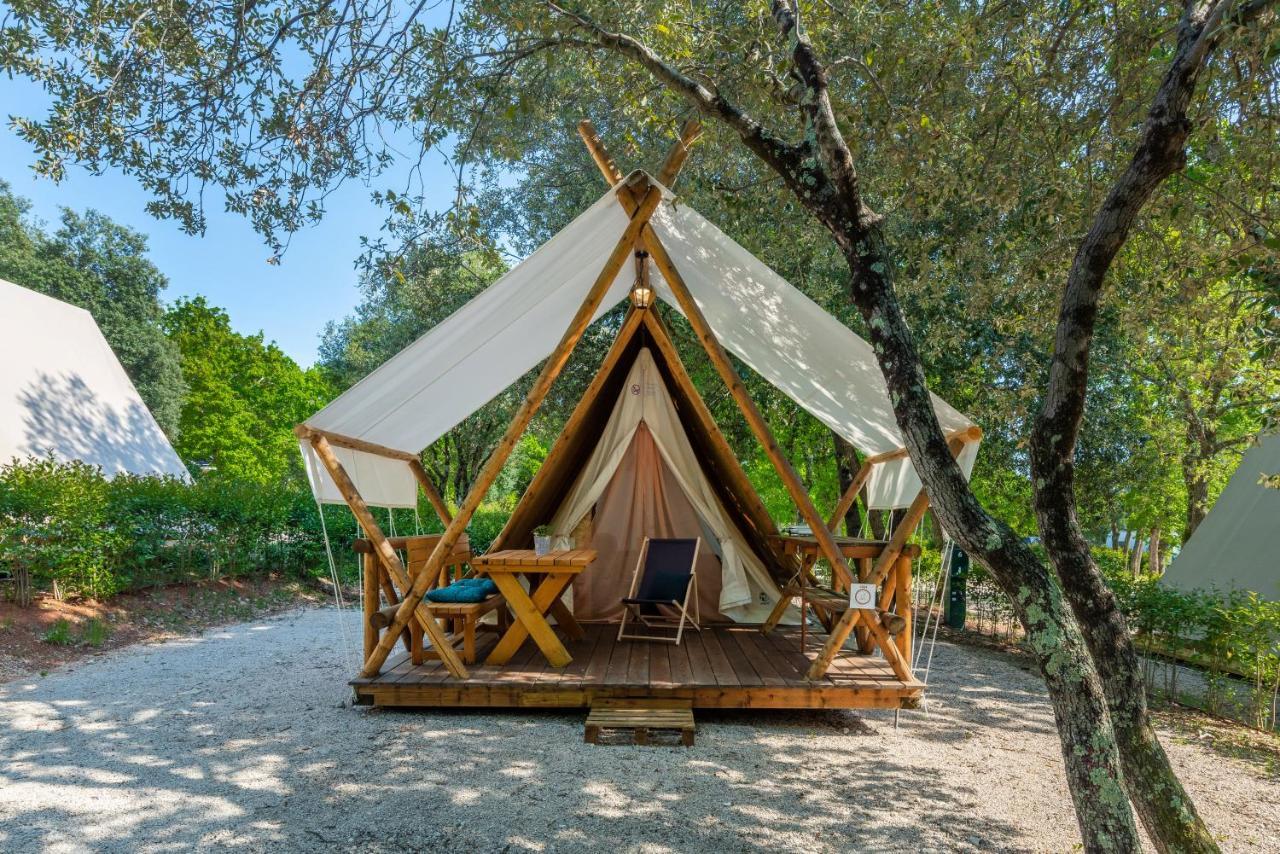 Eco Glamping- Fkk Nudist Camping Solaris Poreč Exterior foto